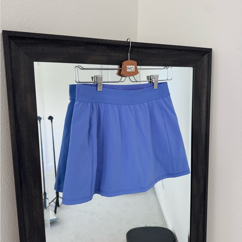 Aritzia Golden PowerSculpt™ Court Micro Skirt